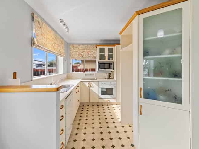 133 Coronation Avenue, Welbourn