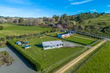 742b River Road, Otane