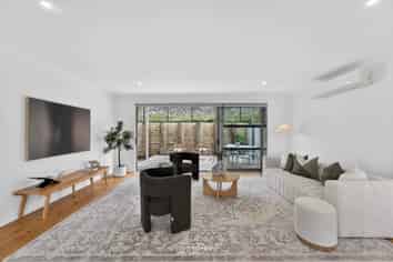 51 Barbarich Drive, Stonefields