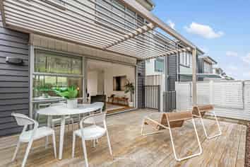 51 Barbarich Drive, Stonefields
