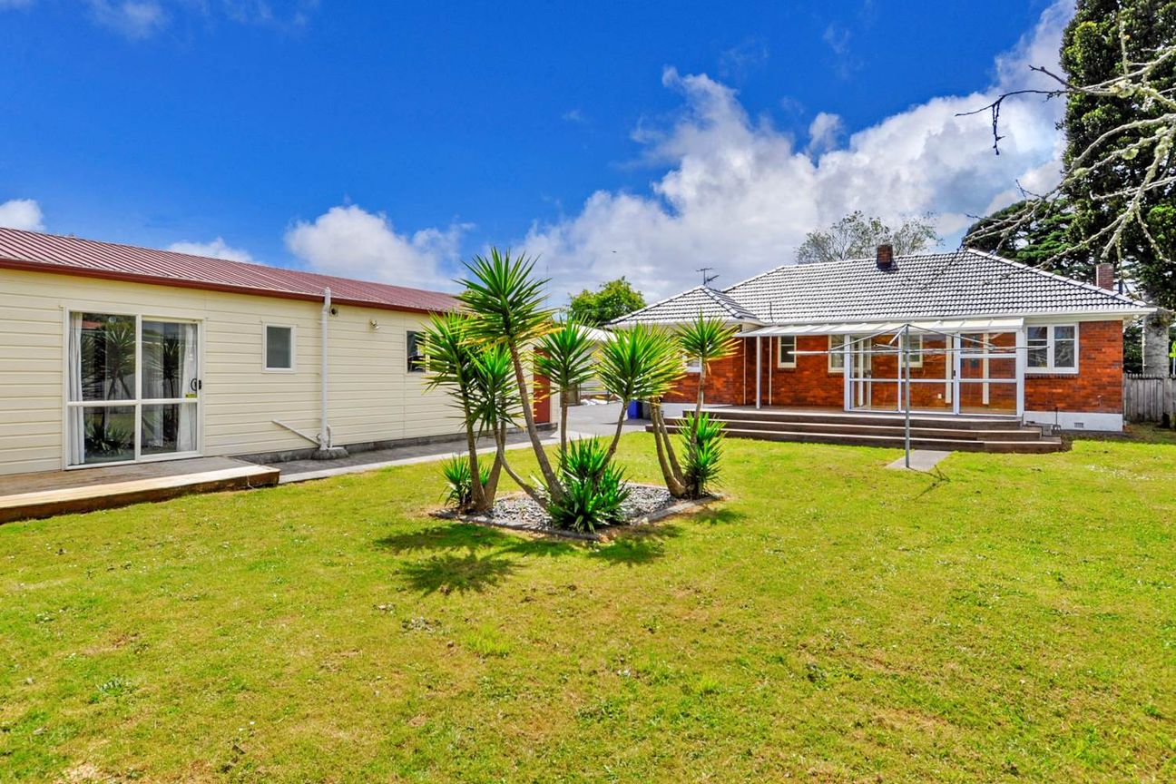 SOLID CHARACTER HOME ON 1174sqm - Ansicht 3