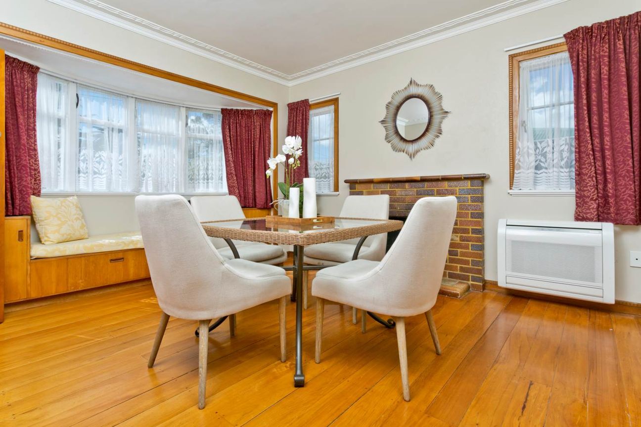 SOLID CHARACTER HOME ON 1174sqm - Mehr