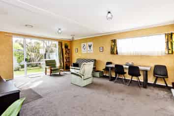 1 Manapouri Street, Strathern