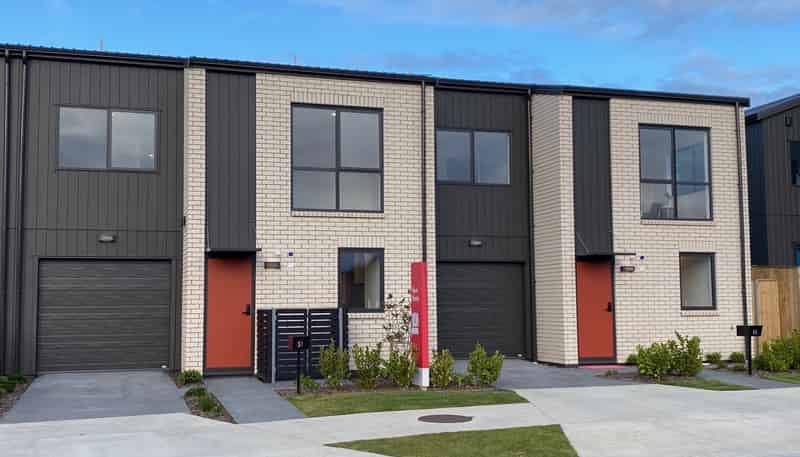 51 Nga Pona Toru Road, Flat Bush