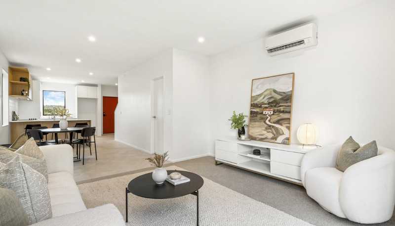51 Nga Pona Toru Road, Flat Bush