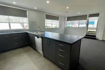 2/920 Victoria Street, Hamilton Central