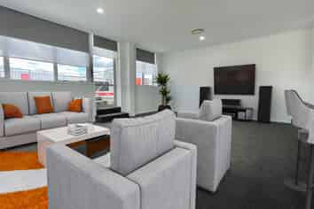 2/920 Victoria Street, Hamilton Central