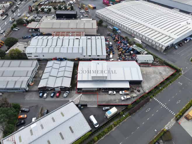 250A Power Supply & Secure Yard on Neilson 