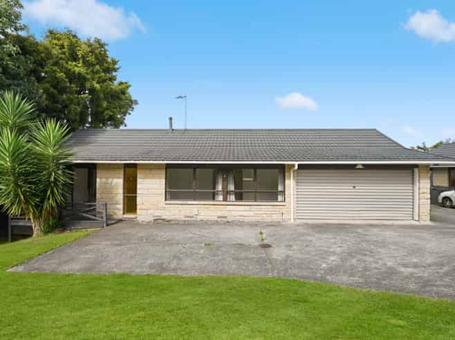 11C Baverstock Road, Nawton