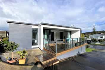  Beach Road, Campbells Bay