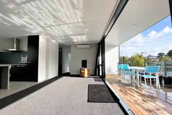  Beach Road, Campbells Bay