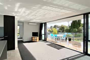  Beach Road, Campbells Bay