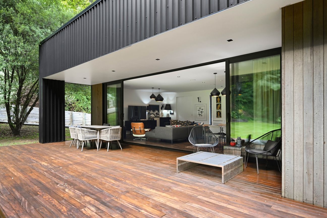 Contemporary Living Immersed in Nature - Vista 2