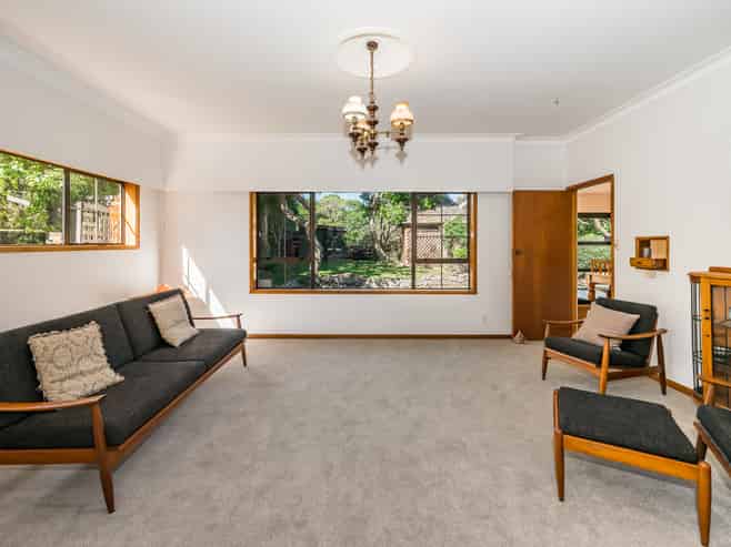 73 Nimmo Avenue East, Waikanae