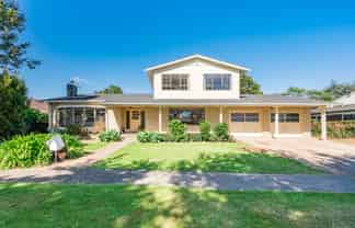 73 Nimmo Avenue East, Waikanae