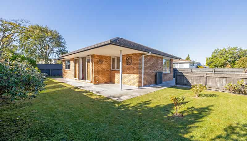 1A Fisher Place, Carterton