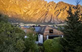 8 Jacks Point Rise, Jacks Point