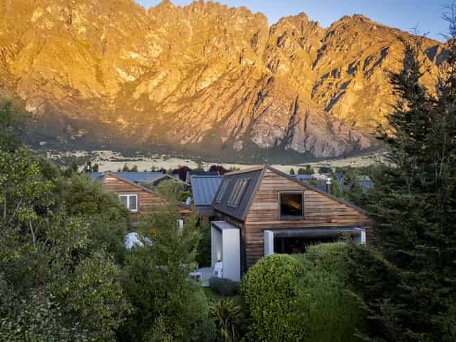 8 Jacks Point Rise, Jacks Point