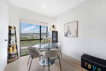 54 Whakatupu Road, Flat Bush