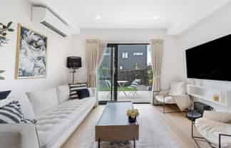 54 Whakatupu Road, Flat Bush