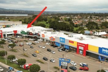 High‑Profile Large‑Format Retail in HomeZone Centre