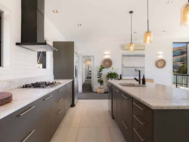 18A Loop Road, Kelvin Heights