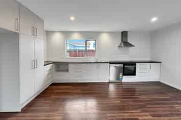 17B Bolton Av, Spreydon