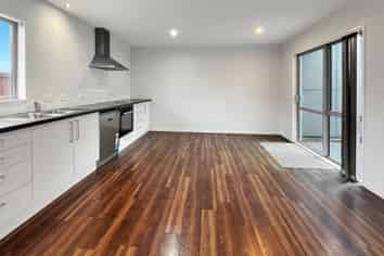 17B Bolton Av, Spreydon