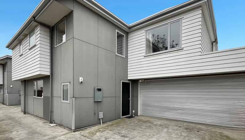 17B Bolton Av, Spreydon