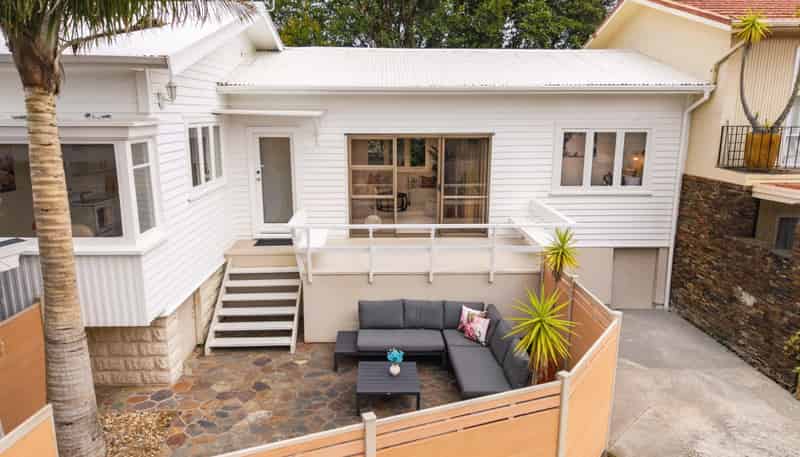 99a Selwyn Avenue, Mission Bay