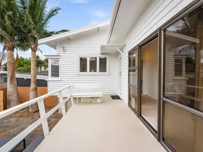 99a Selwyn Avenue, Mission Bay