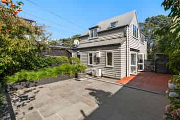 51A Calcutta Street, Khandallah