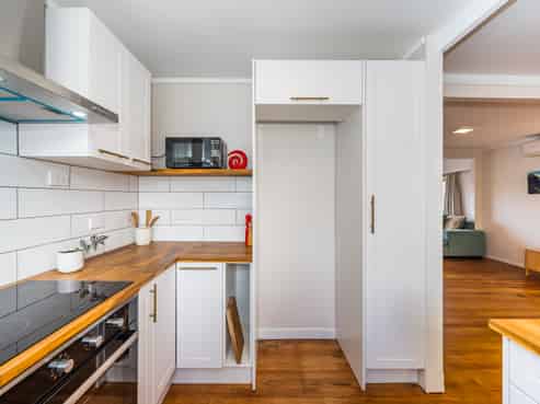 18 Ruru Road, Otaihanga