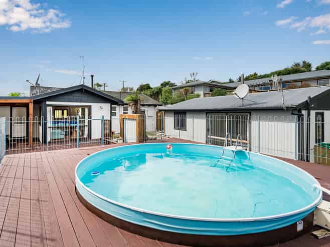 18 Ruru Road, Otaihanga