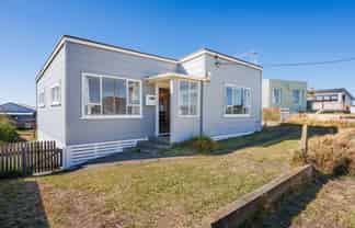 13 Nelson Street, Foxton Beach
