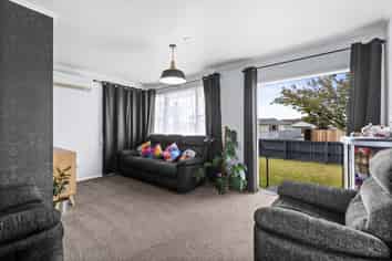 26b Merton Crescent, Pirimai