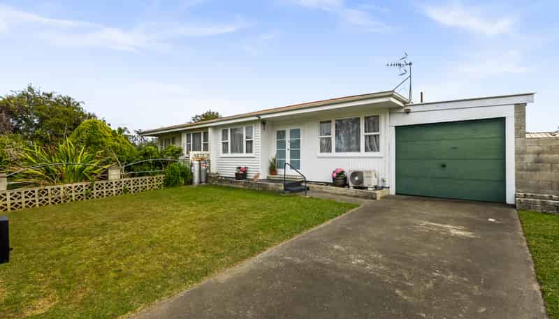 26b Merton Crescent, Pirimai