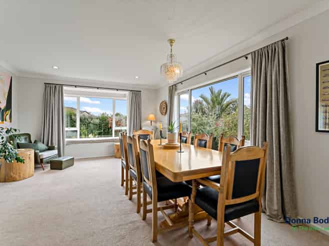 14 George Crescent, Buckland