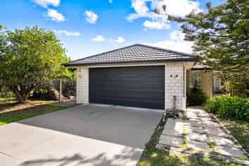 306 Sylvia Road, Whangamata