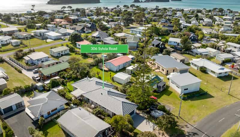 306 Sylvia Road, Whangamata