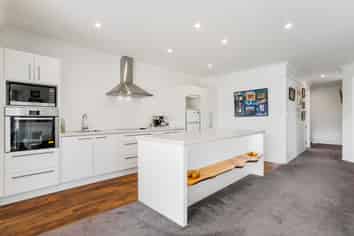 306 Sylvia Road, Whangamata