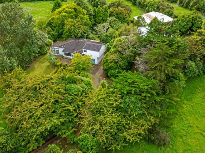 295 North Manakau Road, Levin