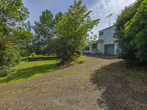 295 North Manakau Road, Levin