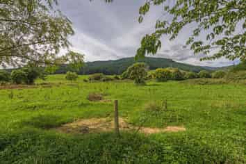295A North Manakau Road, Manakau