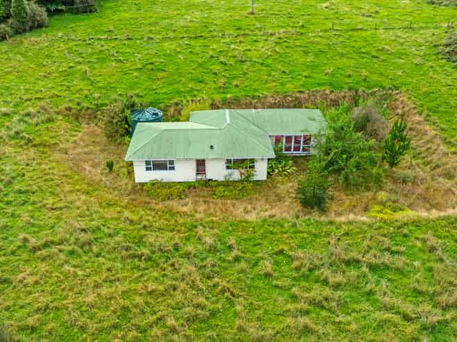 297 North Manakau Road, Levin
