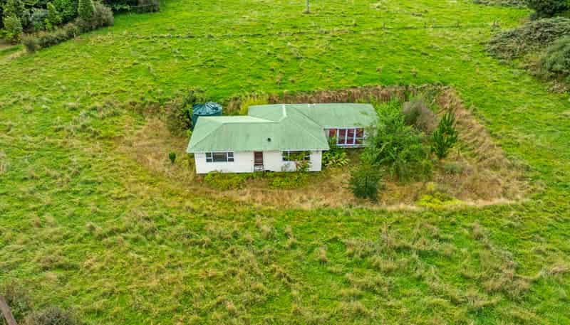 297 North Manakau Road, Levin
