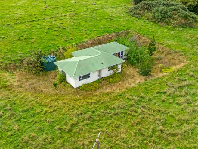 297 North Manakau Road, Levin