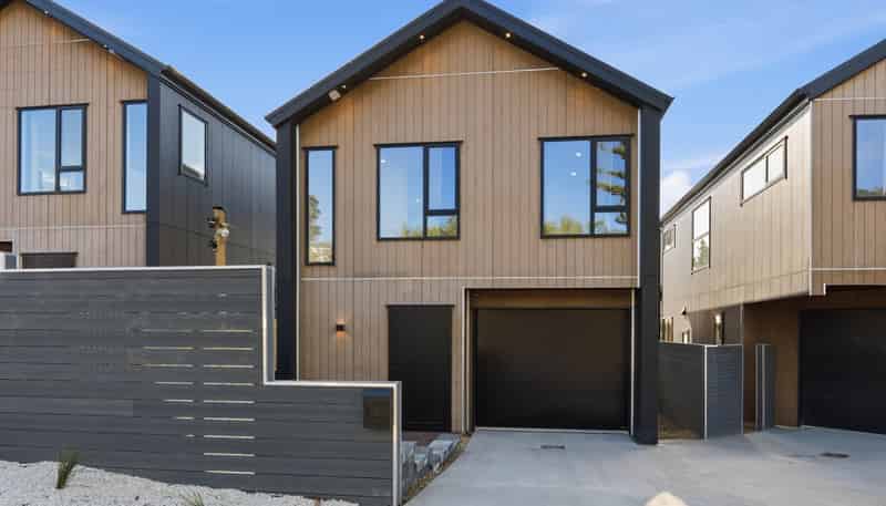 24A Thorp Street, Saint Johns