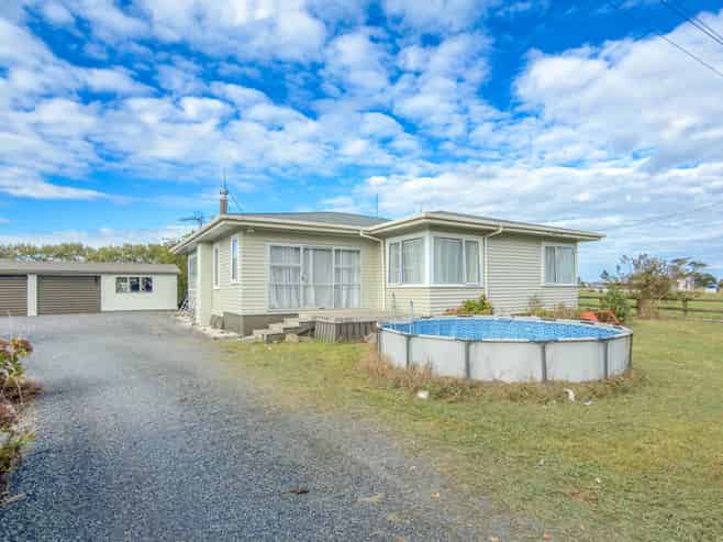 1338 State Highway 25, Pipiroa