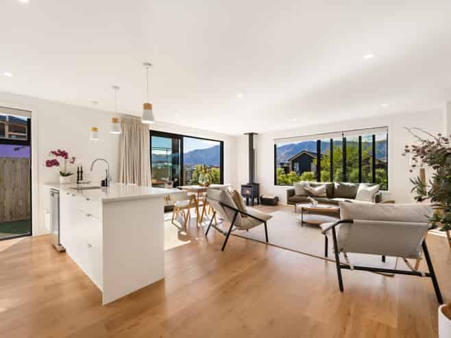 181 Burdon Loop, Lake Hawea